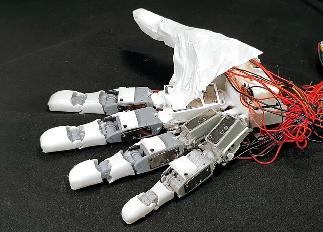 3D model of Anthropomorphic Human Hand - full motion