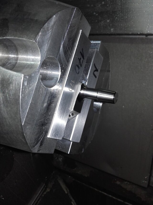 3D model of Machining the taper of a hip prosthesis stem