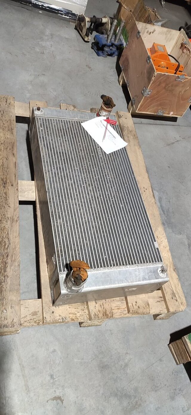 3D model of Terex TG200 motor grader radiator: reverse engineering