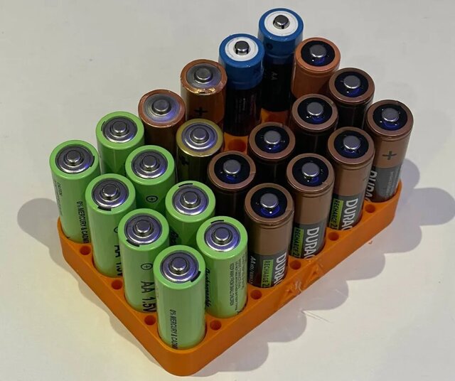 3D model of aa-battery-holder