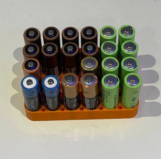 3D model of aa-battery-holder