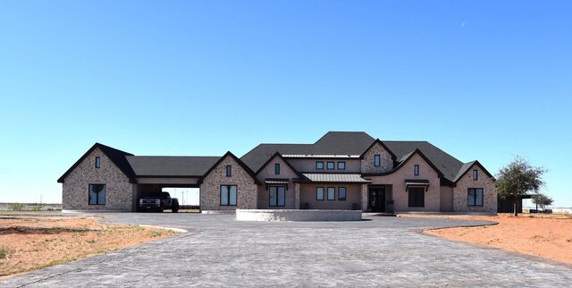 Porte-Cochere Custom Home, 4,674 SF – image 1 of 5