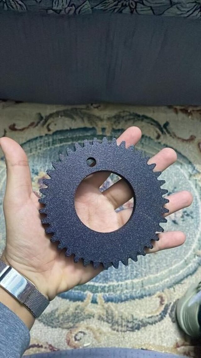 Two-Stage Reduction Gearbox - SOLIDWORKS Design & 3D Printing – image 3 of 4