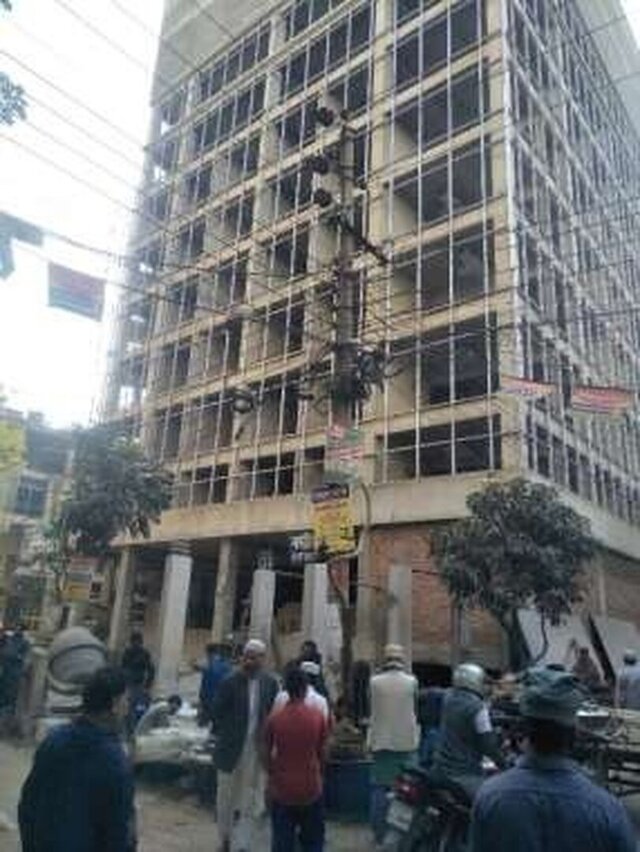 Design of a 10 Storied Shopping-Complex in Chandrima Uddyan, Dhaka. – image 27 of 28