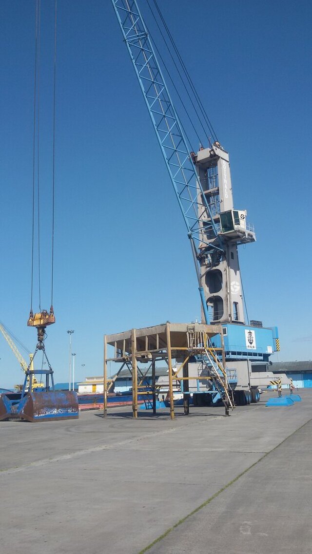 Hydraulic Elevator Design for Gottwald HMK 230 S Crane – image 2 of 2