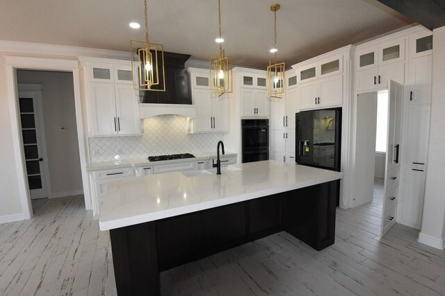 Modern Farmhouse Spec Plan, 2,413 SF – image 6 of 7