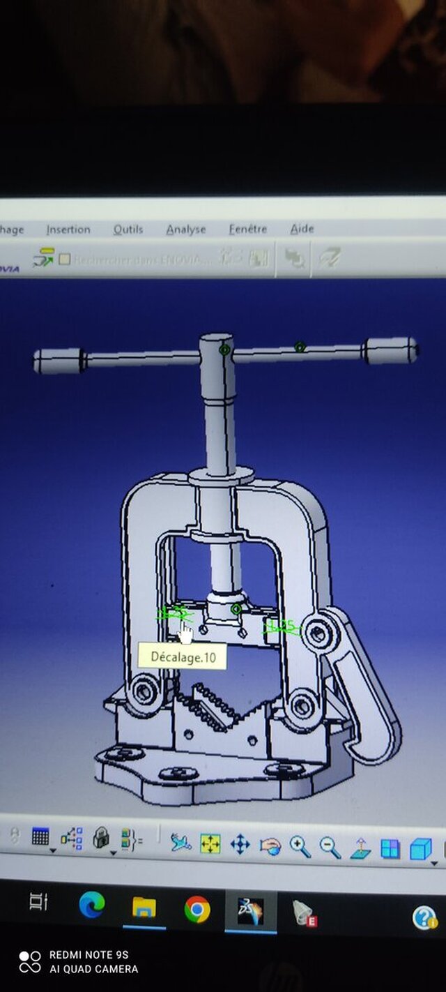 Pipe Vise Assembly Design & Mechanism