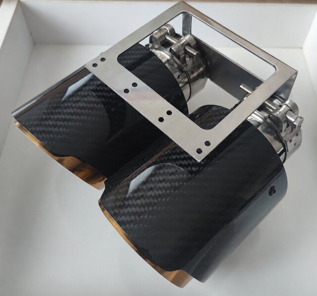 Automotive exhaust hanger design & FEA