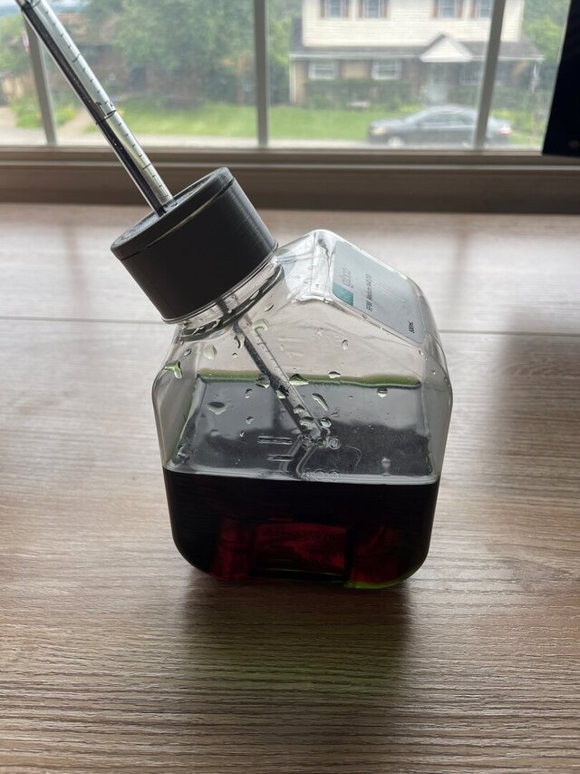 3D model of Lab Bottle Specialized Lid Replacement